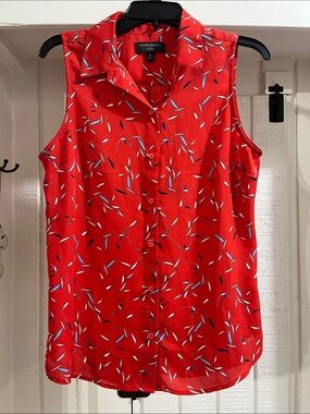 Banana Republic Red Sleeveless Collared Button-Front Camisole